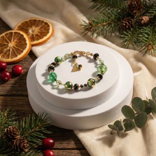 Ručně tvořené náramky, které nesou tradici zapsanou v UNESCO. ✨ Každý vzniká nad živým ohněm a nese v sobě sílu řemesla,...